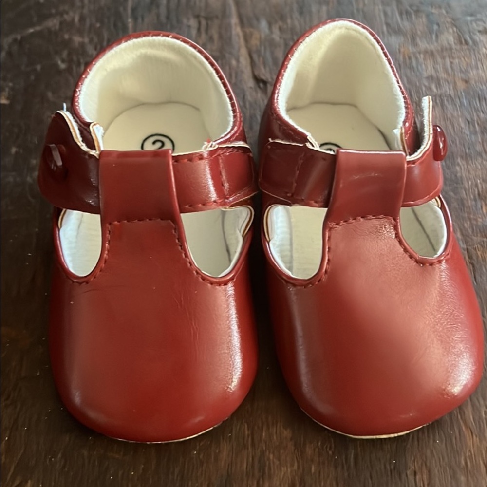 Soft and flexible with cute button accents